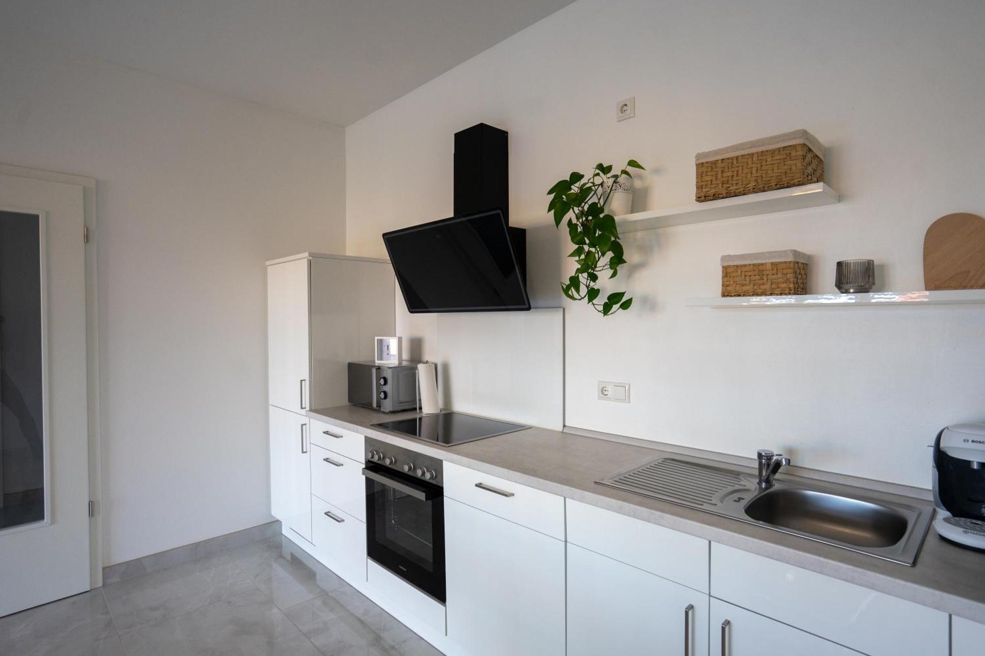 Tomkes Ferienwohnung Am See Rhauderfehn Exteriör bild